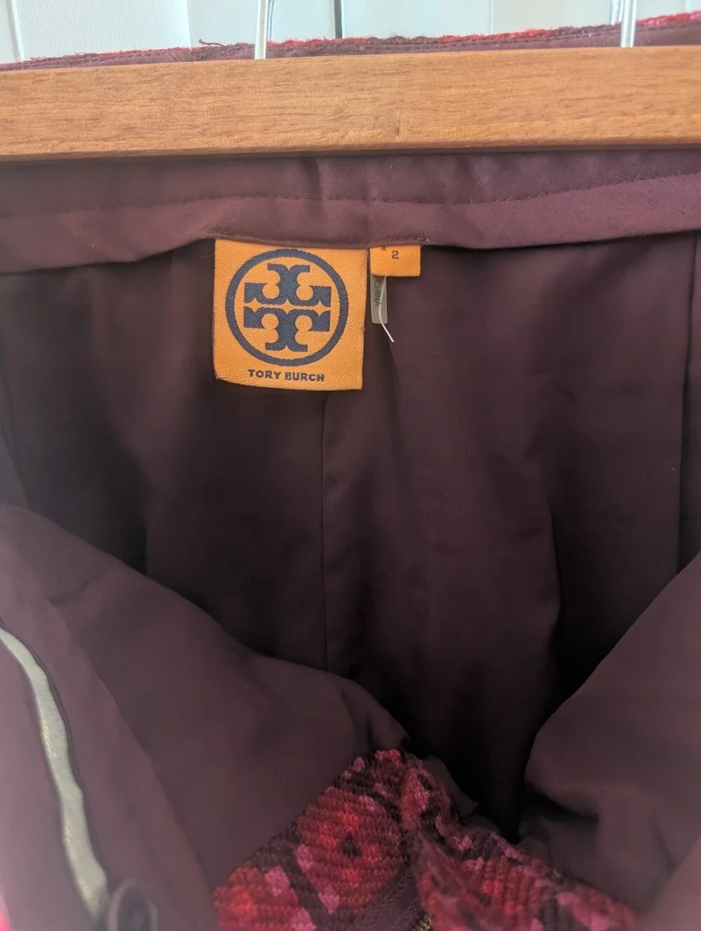 Tory Burch Burgundy and Black Textured Shorts. Tory Burch Size 2